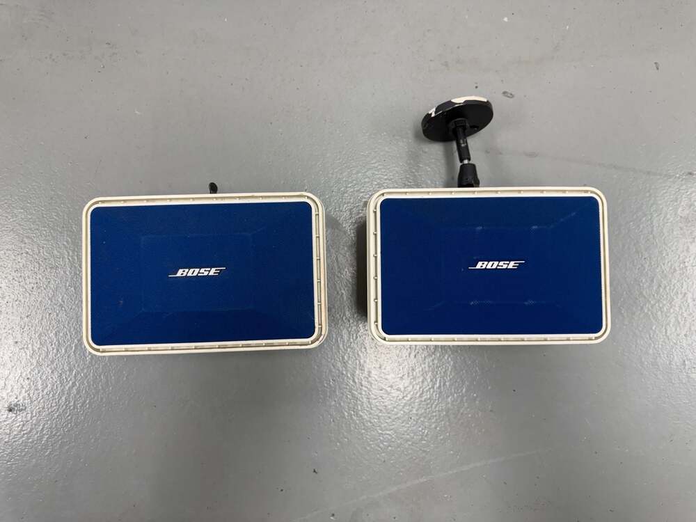 Vintage Bose Model 101 Music Monitor Speakers Pair